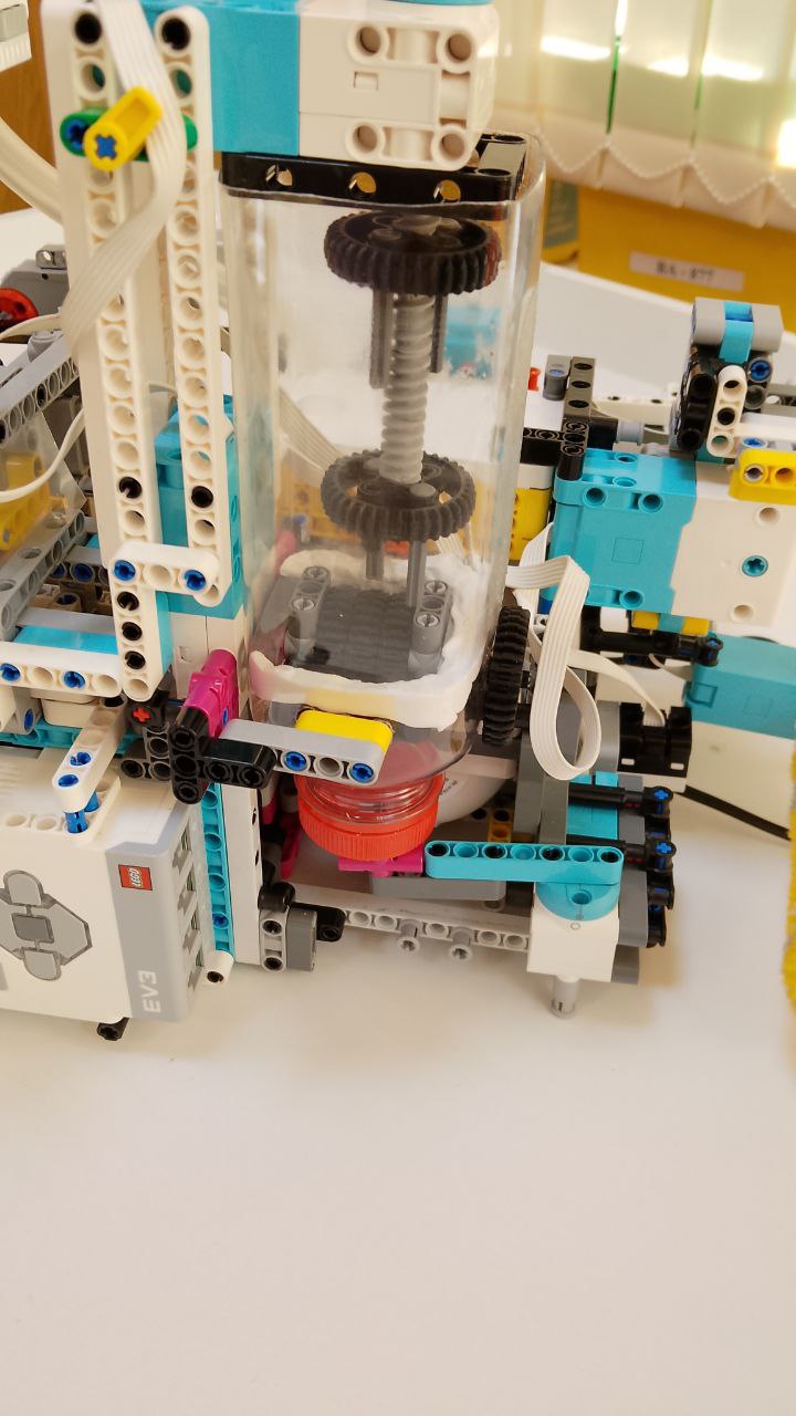 Разбрызгиватель реагентов